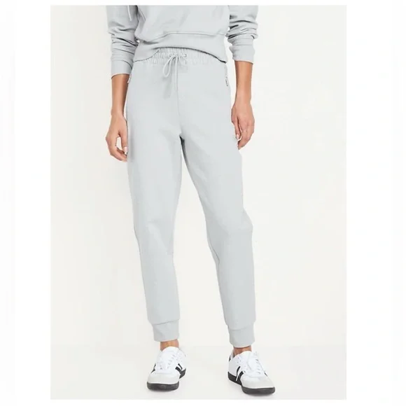 Old Navy Women’s High-Waisted Dynamic Fleece Jogger Sweatpants-Faux-Heather Gray - Picture 1 of 1